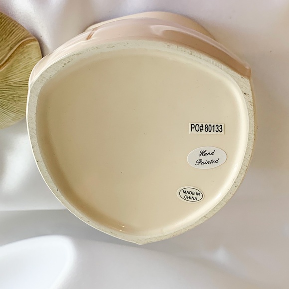 6 Piece Bathroom Accessories Set – Ginkgo Leaf Design - Picture 4 of 14